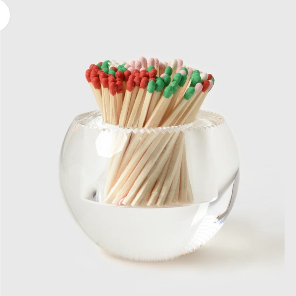 TART BY TAYLOR Round Match Striker |
Holiday Matches, NIB, Sold Out Everywhere! - Picture 3 of 8